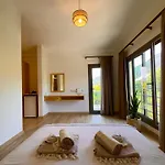 民宿 Oase Garden *