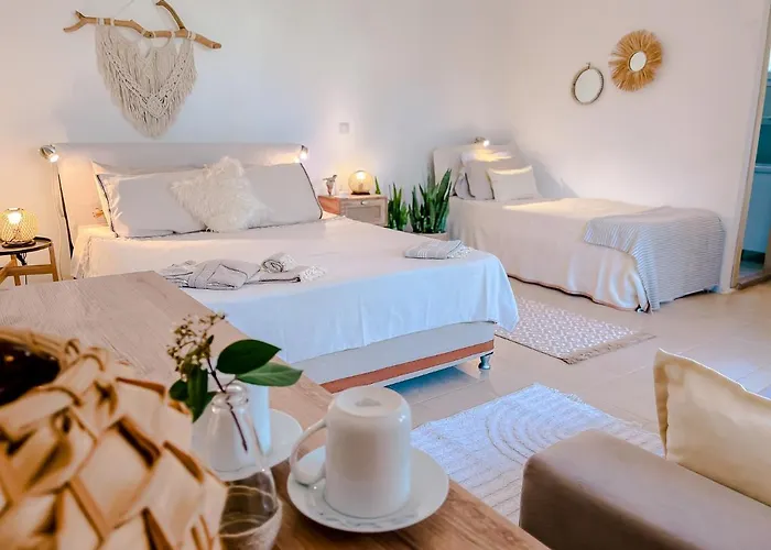 Проживание в семье Oase Garden Чирали